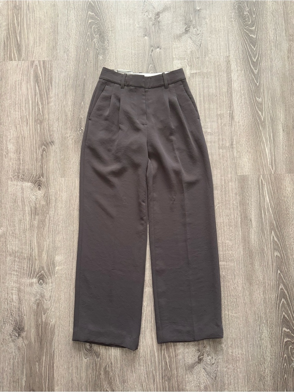 Wilfred women’s Wide-Leg Dress Pants in Charcoal